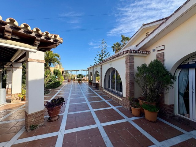 Villa avec 5 Chambres  à Torreblanca