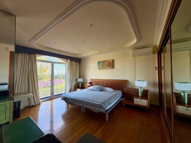 Villa avec 5 Chambres  à Torreblanca