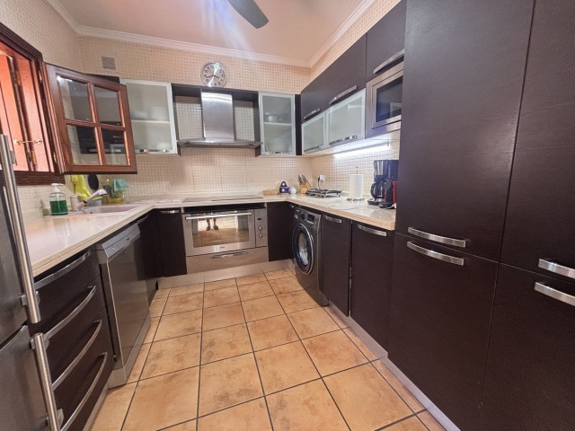 3 Schlafzimmer Villa in Nueva Andalucía