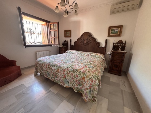 3 Schlafzimmer Villa in Nueva Andalucía