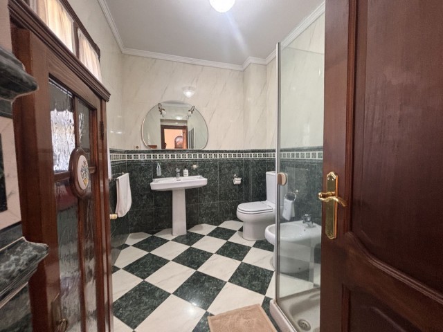 3 Makuuhuoneen Huvila Nueva Andalucía