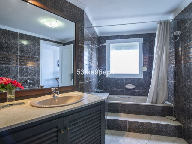 3 Schlafzimmer Reihenhaus in Estepona