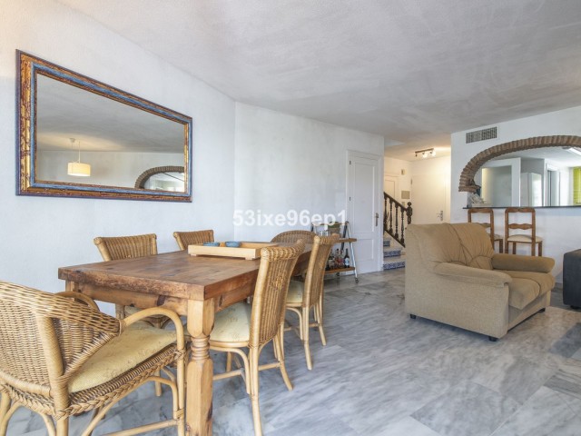 3 Makuuhuoneen Rivitalo Estepona