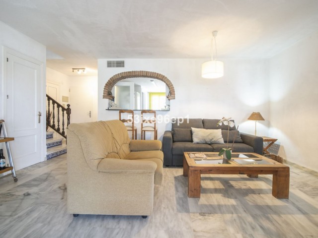 3 Makuuhuoneen Rivitalo Estepona