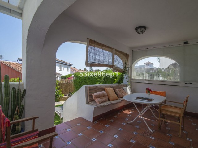 3 Makuuhuoneen Rivitalo Estepona