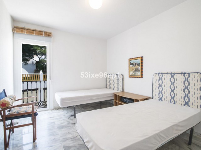 3 Makuuhuoneen Rivitalo Estepona