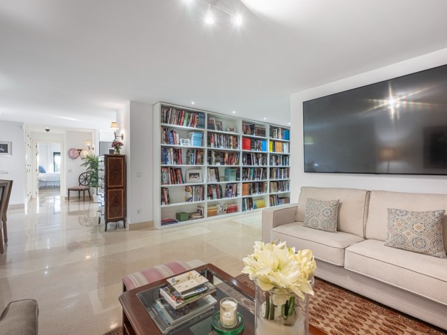 2 Makuuhuoneen Huoneisto Benahavís