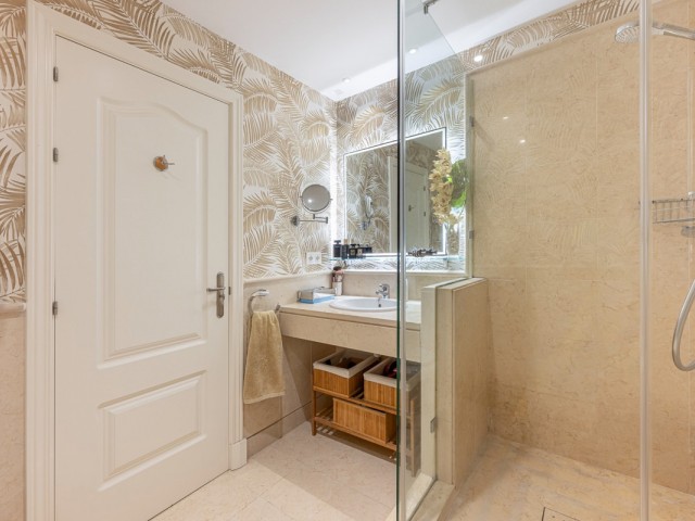 2 Makuuhuoneen Huoneisto Benahavís