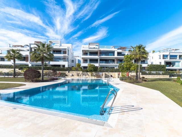 2 Bedrooms Apartment in New Golden Mile