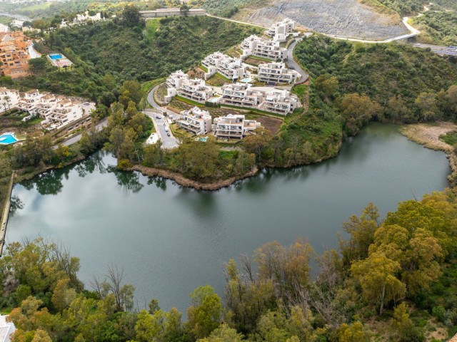2 Schlafzimmer Apartment in Nueva Andalucía