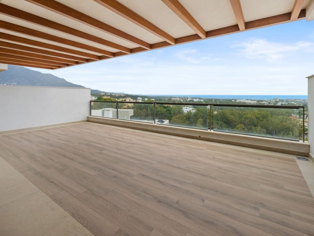 2 Schlafzimmer Apartment in Nueva Andalucía