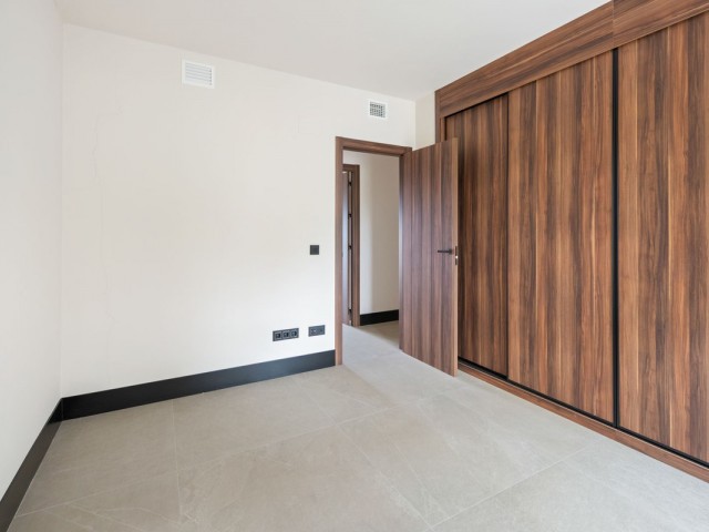 2 Schlafzimmer Apartment in Nueva Andalucía
