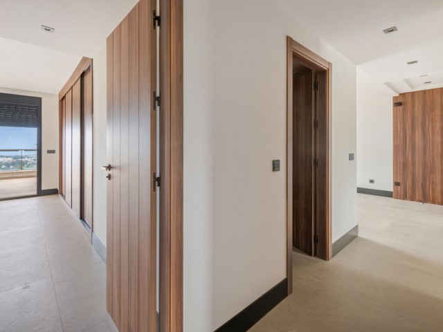 2 Schlafzimmer Apartment in Nueva Andalucía