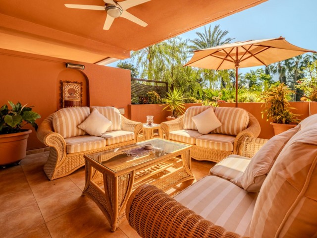 2 Makuuhuoneen Huoneisto Puerto Banús