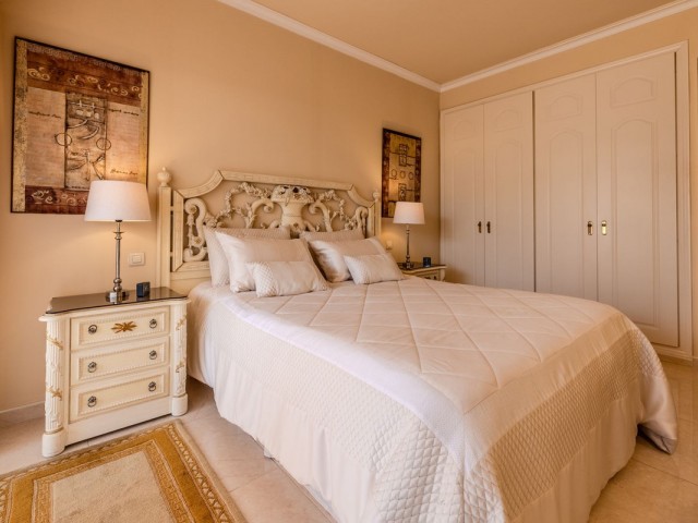 2 Makuuhuoneen Huoneisto Puerto Banús