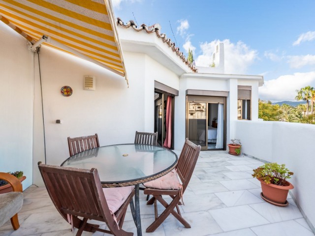 Penthouse in Elviria