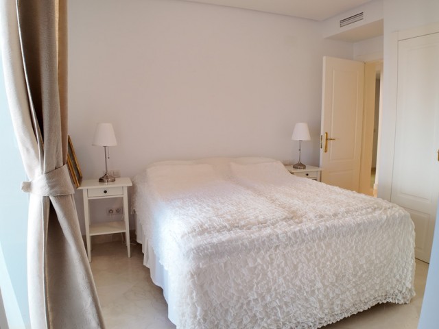 2 Schlafzimmer Apartment in Nueva Andalucía