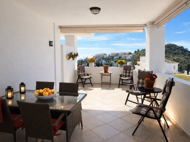 2 Schlafzimmer Apartment in Nueva Andalucía
