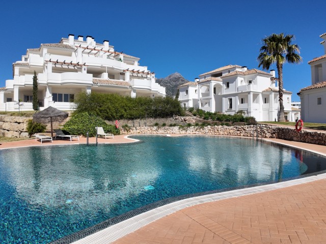 2 Schlafzimmer Apartment in Nueva Andalucía