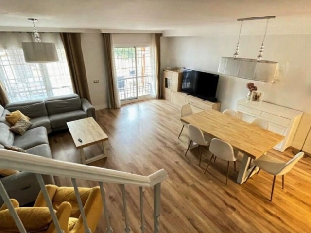 4 Schlafzimmer Reihenhaus in Marbella