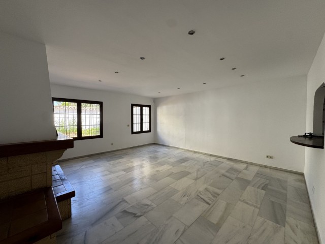 7 Slaapkamer Rijtjeshuis in Marbella