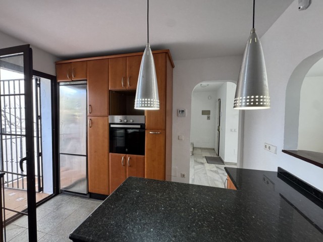 7 Slaapkamer Rijtjeshuis in Marbella