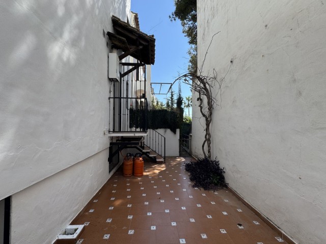 7 Slaapkamer Rijtjeshuis in Marbella