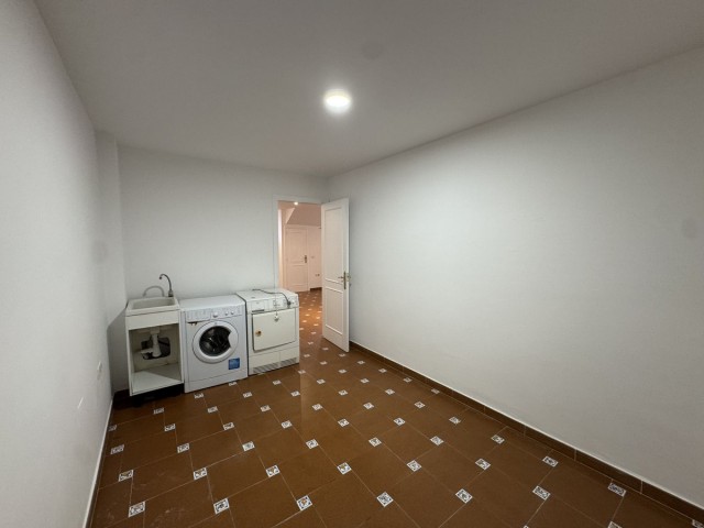 7 Slaapkamer Rijtjeshuis in Marbella