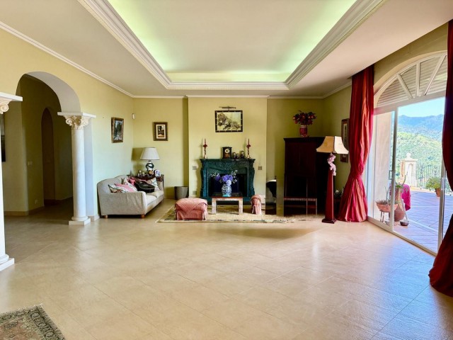 7 Schlafzimmer Villa in Estepona