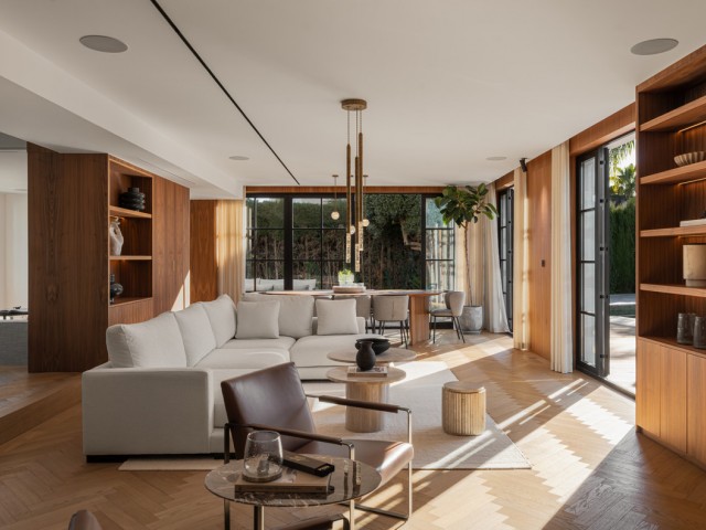 4 Schlafzimmer Villa in Nueva Andalucía