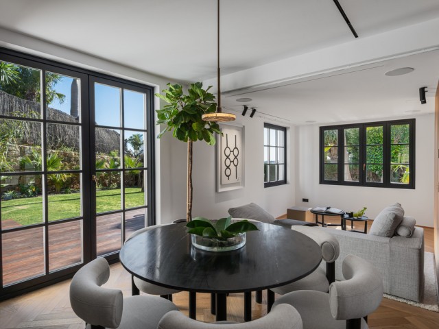 4 Makuuhuoneen Huvila Nueva Andalucía