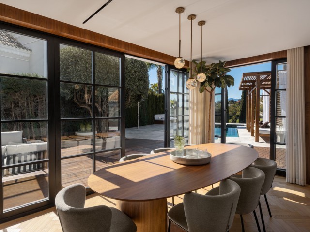 4 Makuuhuoneen Huvila Nueva Andalucía