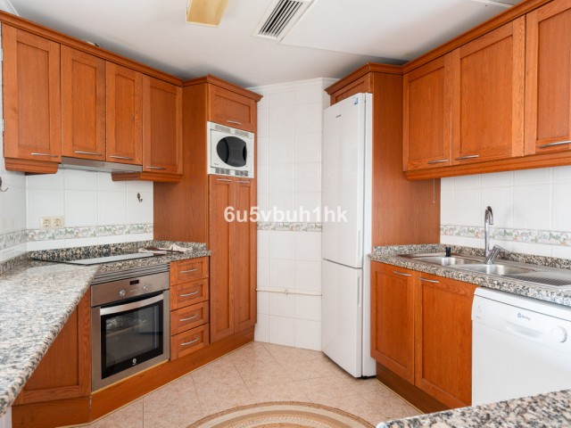 Maison mitoyenne avec 5 Chambres  à Benalmadena Costa