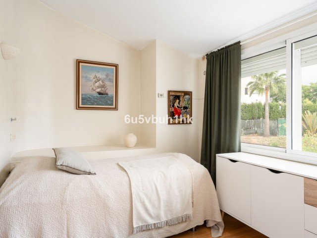 Maison mitoyenne avec 5 Chambres  à Benalmadena Costa