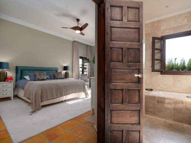 5 Soveroms Villa i San Pedro de Alcántara