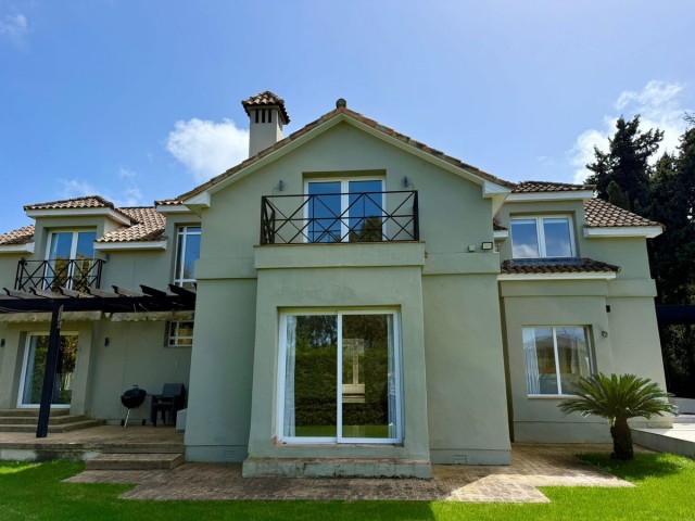 Villa, Sotogrande Costa, R5346292