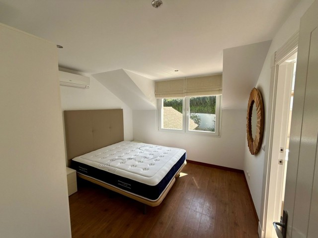 6 Makuuhuoneen Huvila Sotogrande Costa