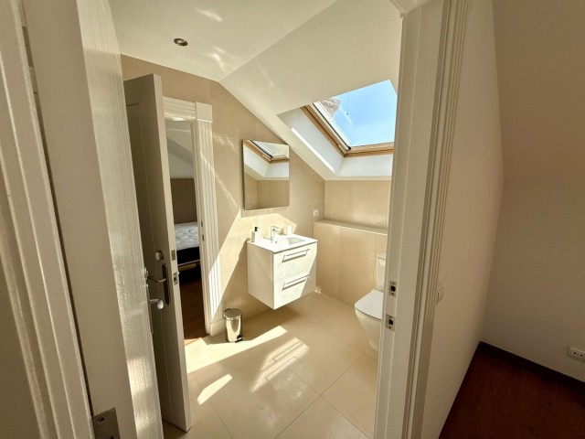 6 Makuuhuoneen Huvila Sotogrande Costa