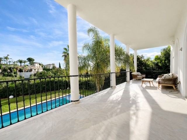 7 Makuuhuoneen Huvila Benahavís