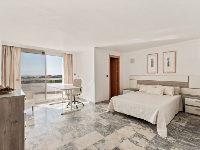 2 Sovrums Lägenhet i Torremolinos