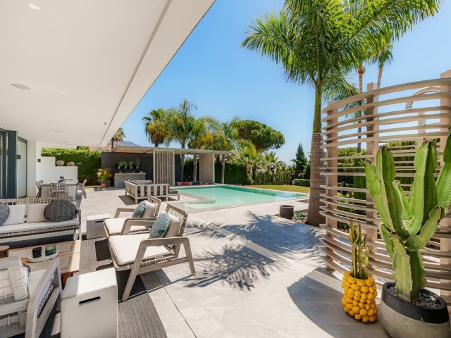 4 Schlafzimmer Villa in Marbella