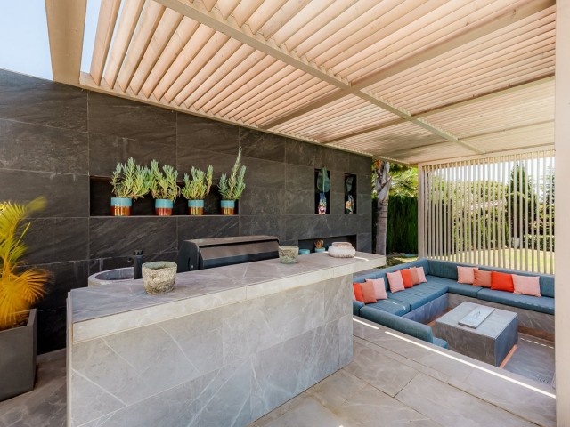 4 Schlafzimmer Villa in Marbella