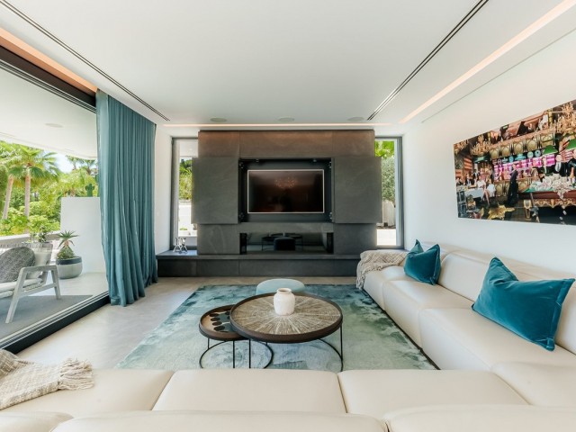 4 Schlafzimmer Villa in Marbella