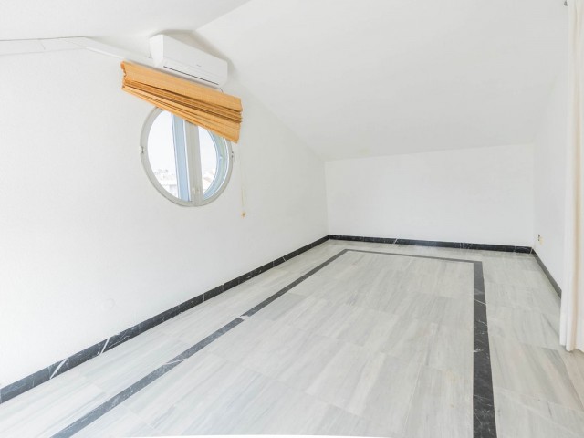 Appartement avec 5 Chambres  à Fuengirola