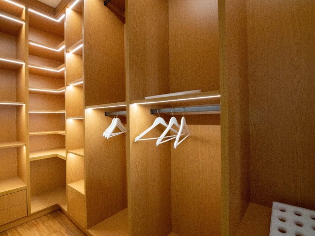 3 Makuuhuoneen Huoneisto Puerto Banús