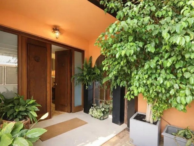 4 Slaapkamer Villa in Málaga