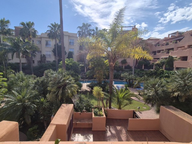 Apartamento con 2 Dormitorios  en Los Flamingos