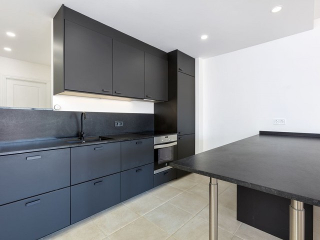 3 Schlafzimmer Apartment in Nueva Andalucía