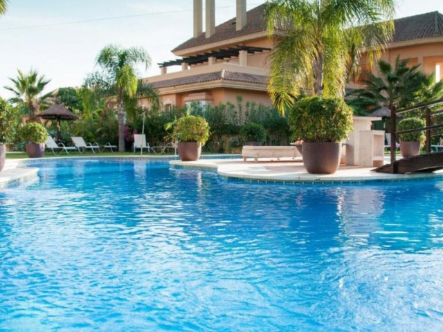 Leilighet, Aloha, R5346352