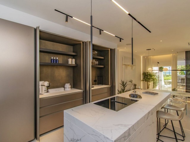 4 Soveroms Rekkehus i Puerto Banús